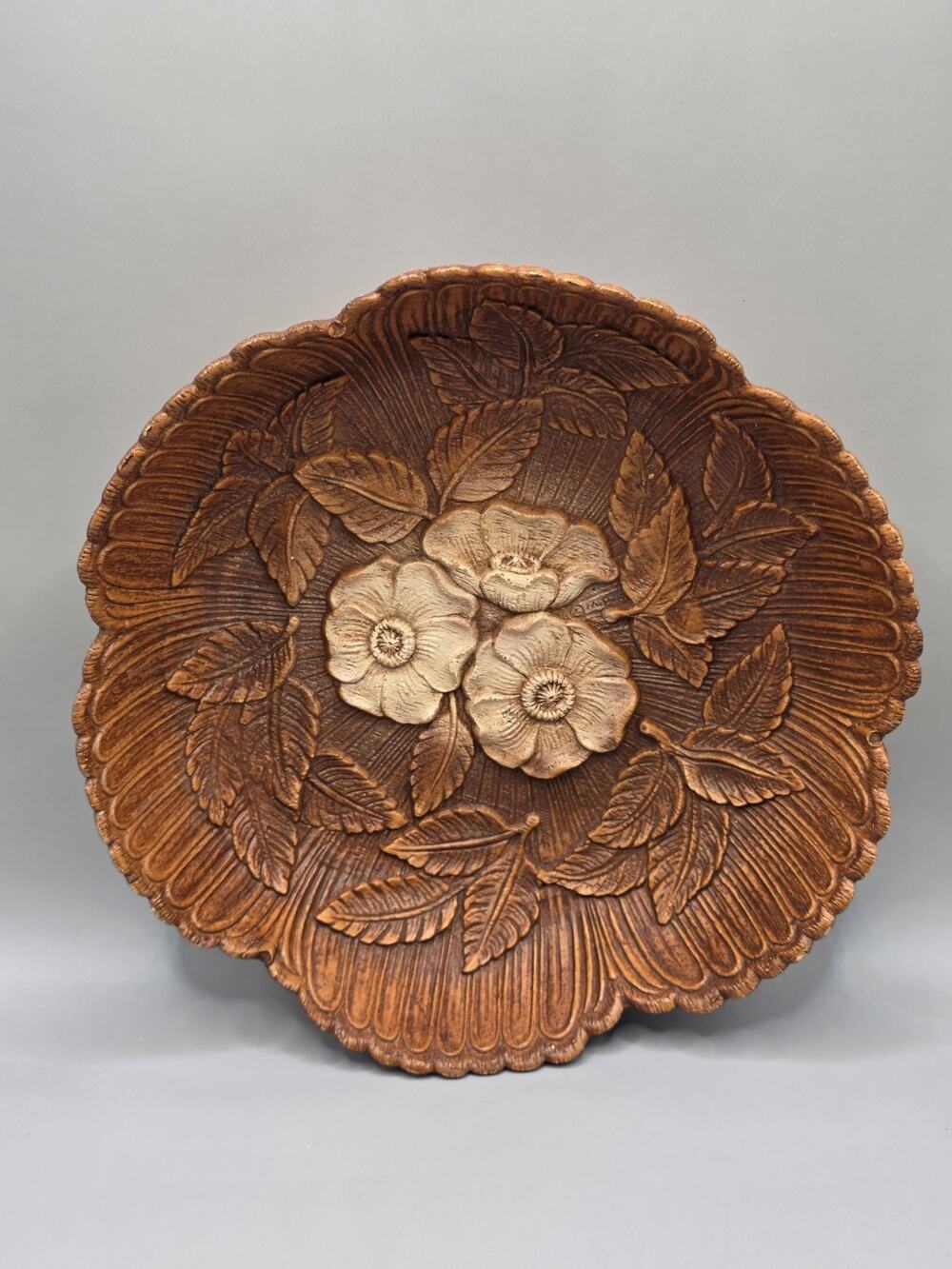 ): Vintage 1951 Multi Products Inc Faux Wood Composite Floral Bowl Scalloped 8"